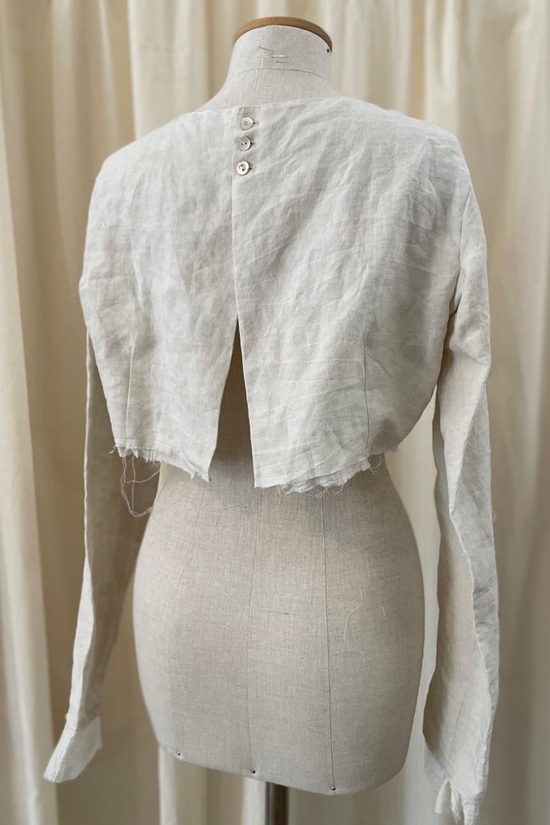 la bib blouse